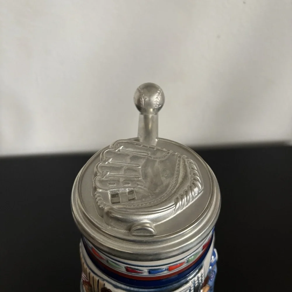 Avon‎ Great American Baseball Ceramic Stein Vintage 1984